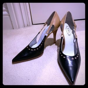 Tod’s leather pumps